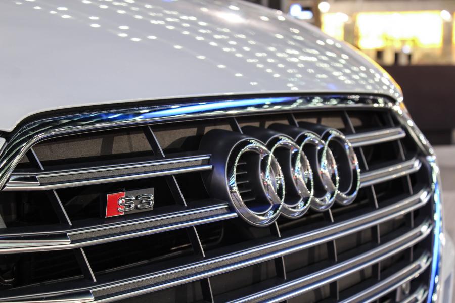 Логотип Audi S3 Sedan (8V) 2016 года  (NA) (фото 23 из 40)